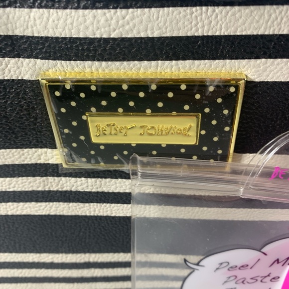 Betsey Johnson Black And White Striped Tote with Patches BRAND NEW WITH TAGS - Picture 7 of 13